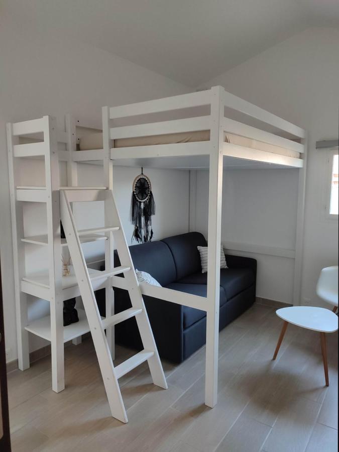 Appartamento F1 Avec Un Espace Jardin Gattières Esterno foto
